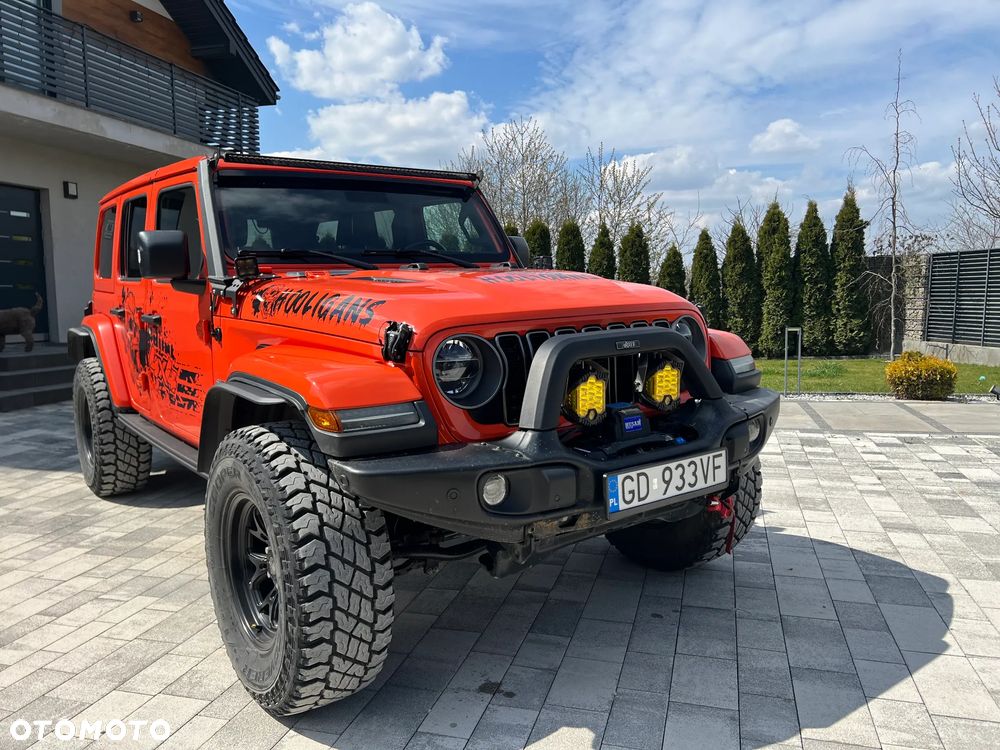 Jeep Wrangler - 4