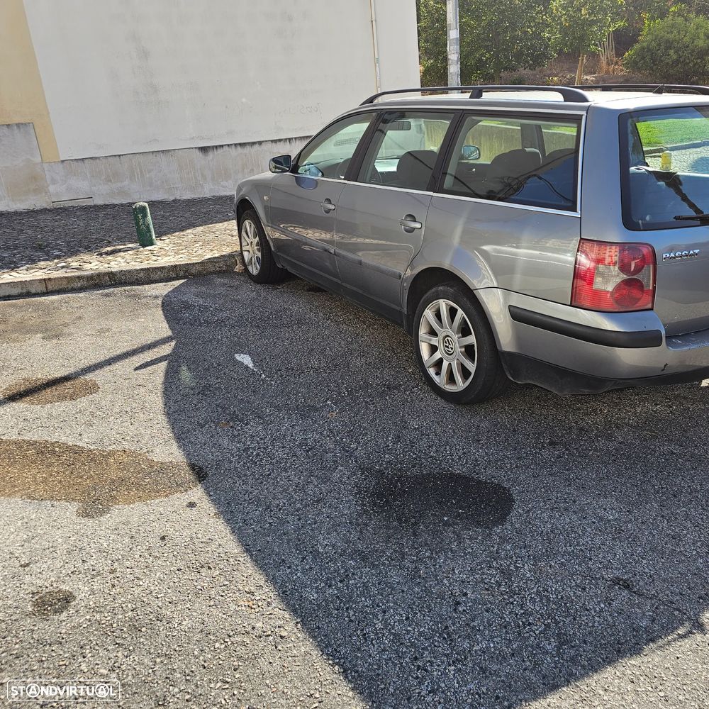 VW Passat Variant 1.9 TDi Confortline - 7