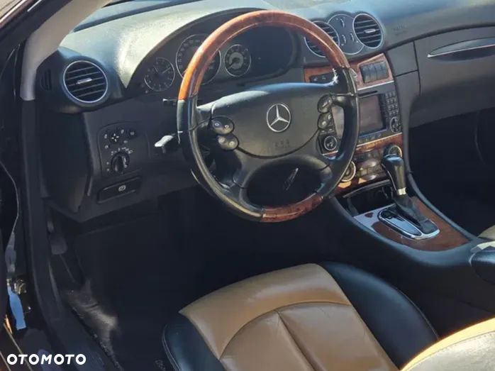 Mercedes-Benz CLK 500 7G-TRONIC Elegance - 15