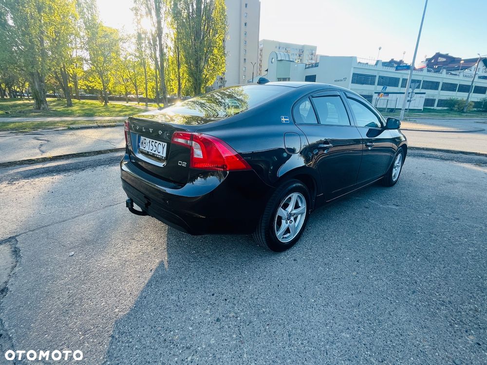 Volvo S60 D2 Edition Pro - 4