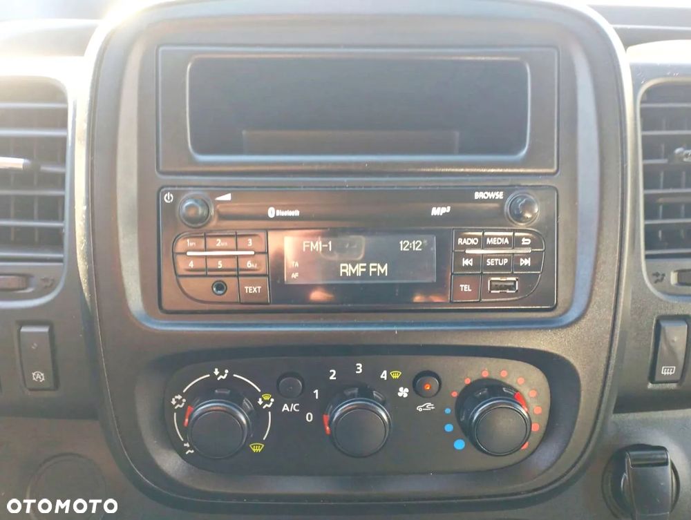 Opel Vivaro Chłodnia 125KM Multitemperatura 2 zasilania chłodni - 22