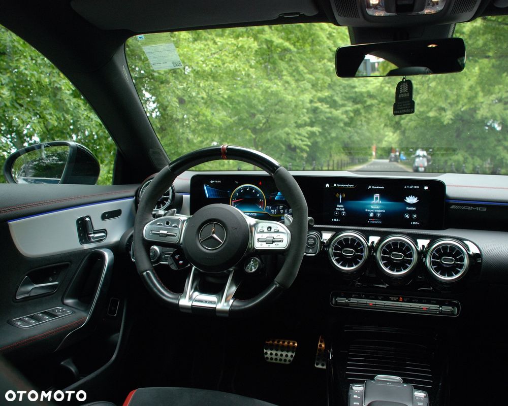 Mercedes-Benz CLA AMG 45 S 4-Matic+ 8G-DCT - 34