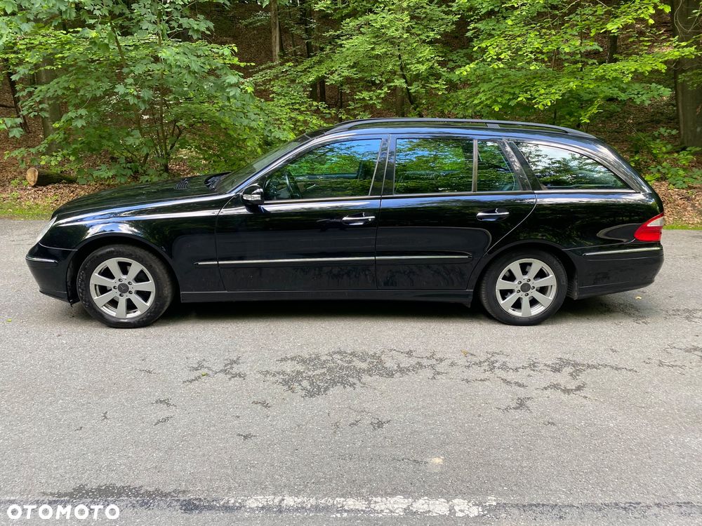 Mercedes-Benz Klasa E 240 T Avantgarde - 4