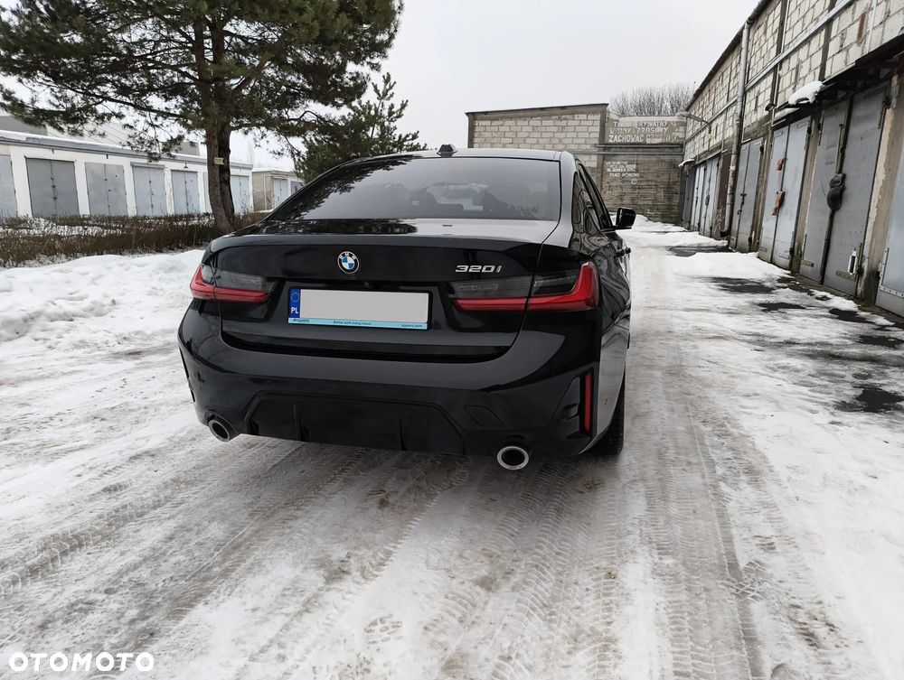 BMW Seria 3 320i Sport Line sport - 4