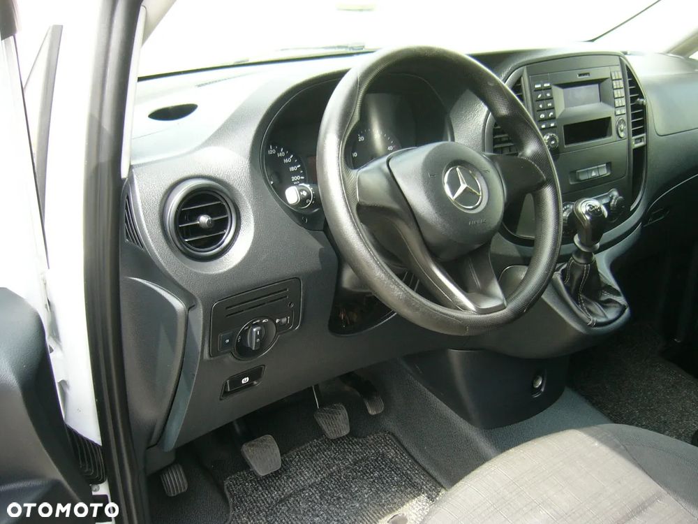 Mercedes-Benz VITO 111 cdi LONG 1,6 cdi 115 Ps Super stan - 15