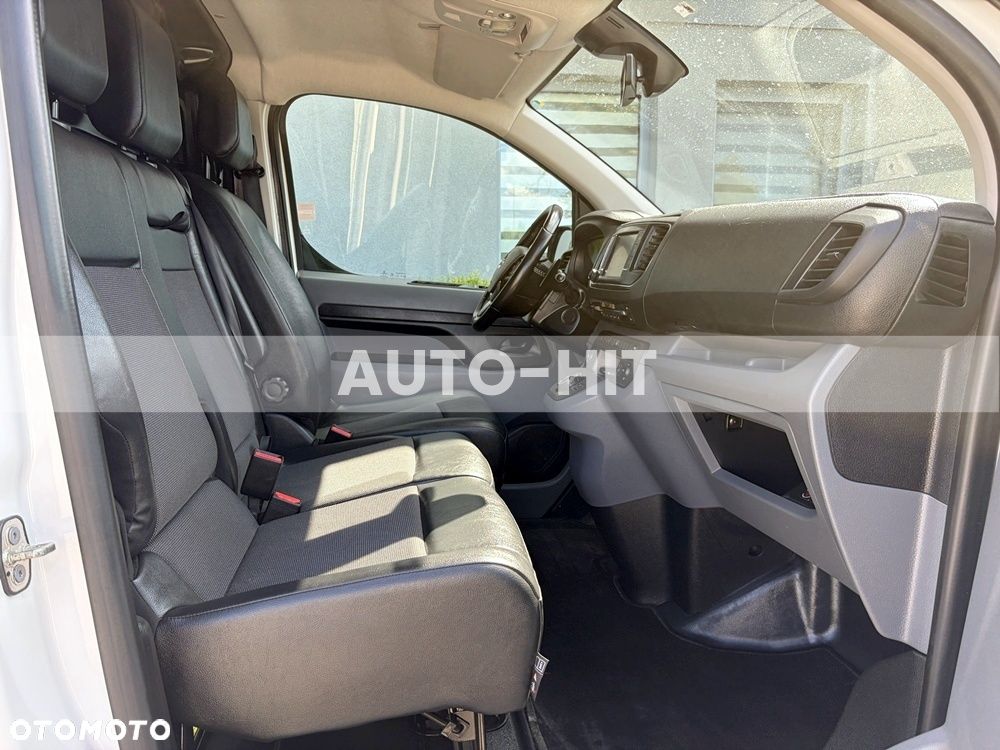 Opel Vivaro - 25