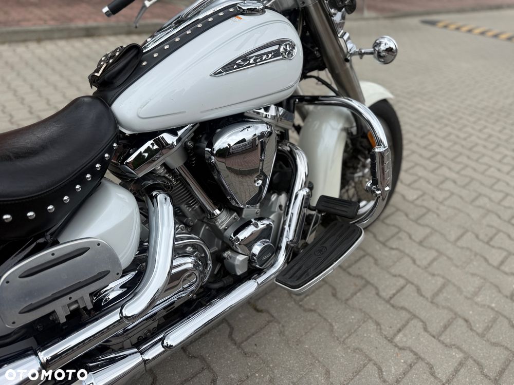 Yamaha Road Star - 12