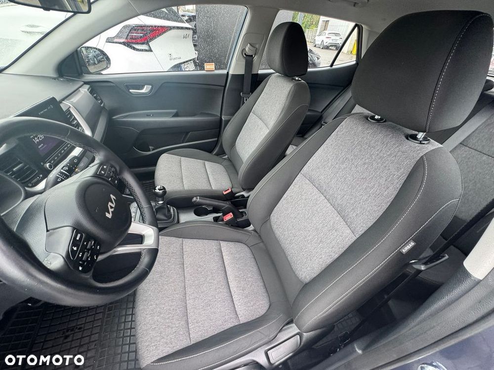 Kia Stonic 1.2 M - 11