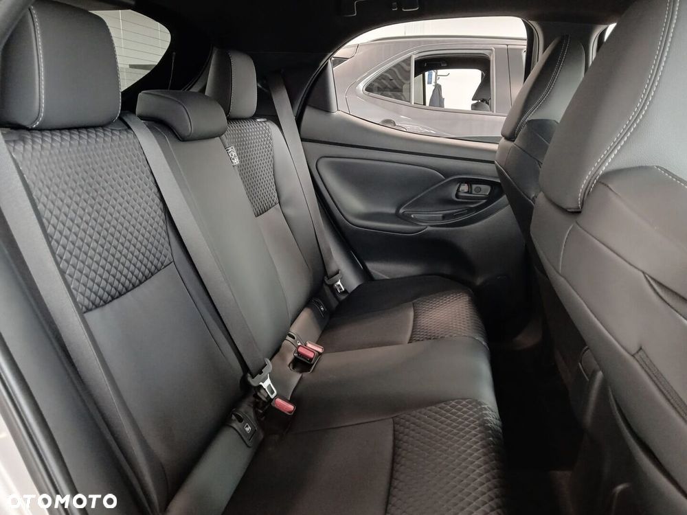 Toyota Yaris Hybrid 1.5 Executive - 10