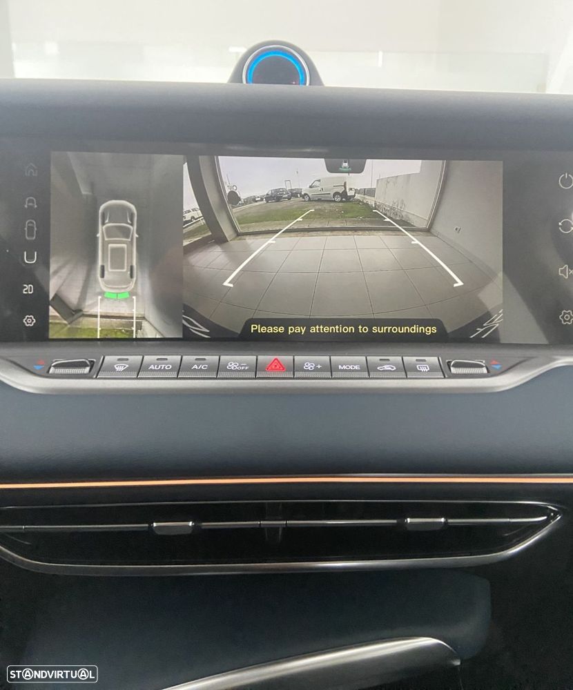 Voyah Free 107 kWh Luxury - 35