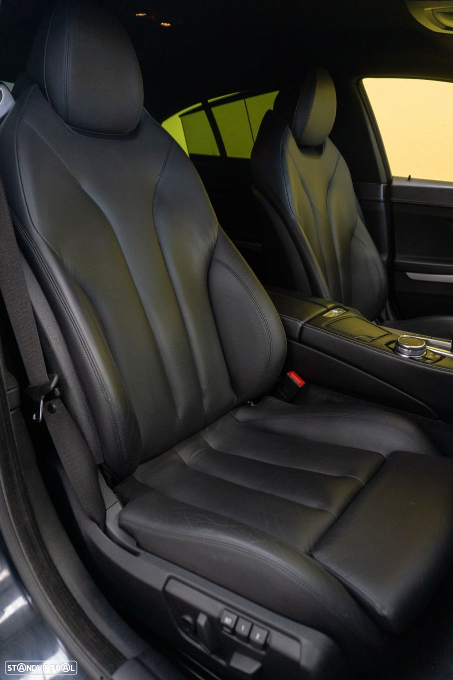 BMW 640 Gran Coupé d xDrive Pack M - 17