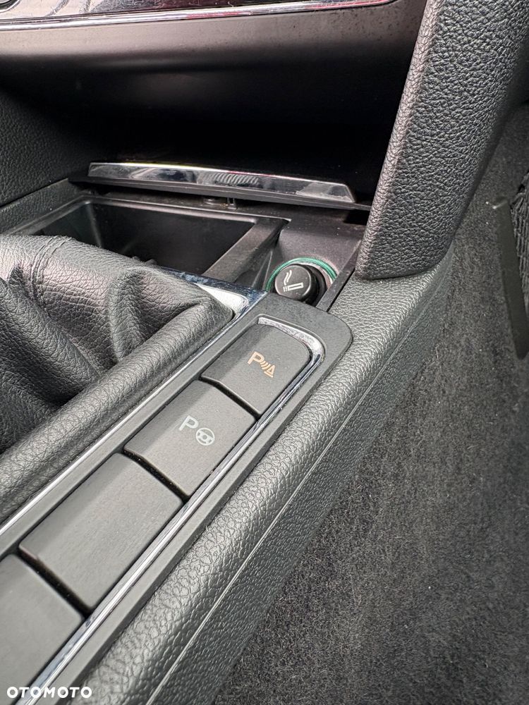 Skoda Superb 2.0 TDI Platinum - 12