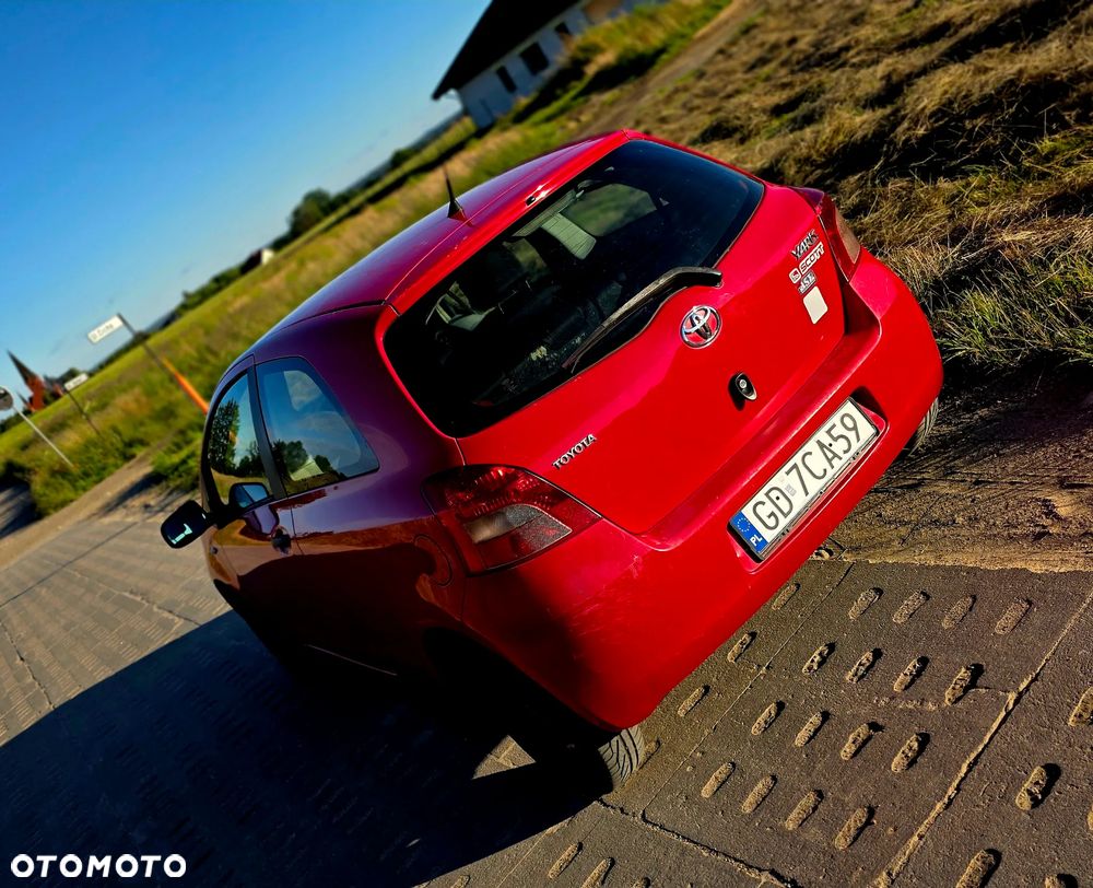 Toyota Yaris 1.0 Luna - 3
