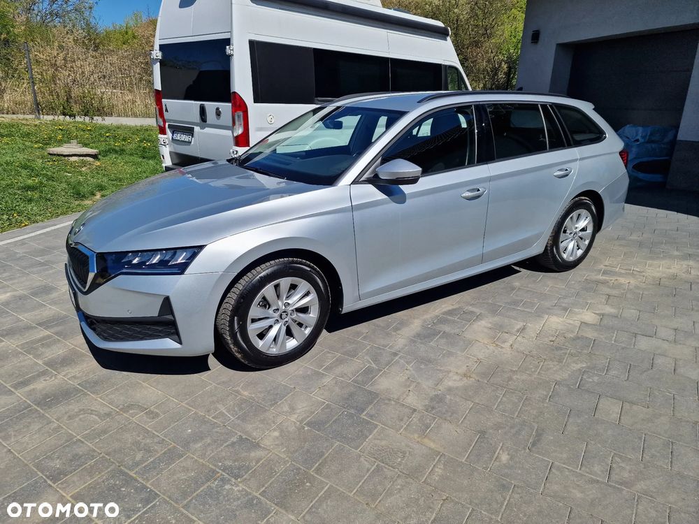Skoda Octavia 1.5 TSI Edition 130 Essence - 5