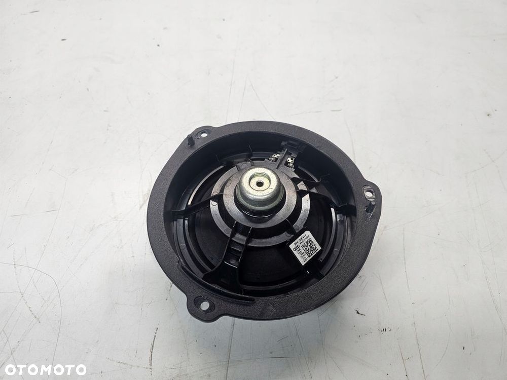 GŁOŚNIK DRZWI TYŁ LEWY PRAWY AUDI A3 8V 8V4035411 - 4