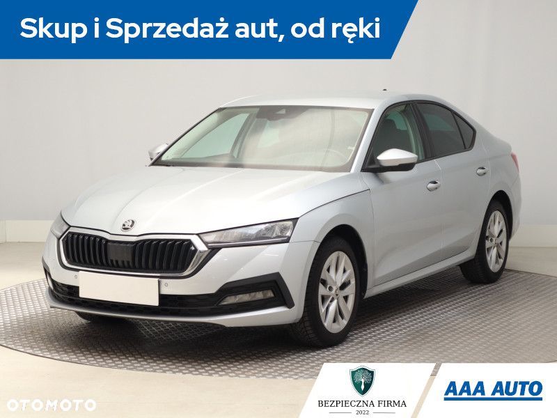 Skoda Octavia - 3