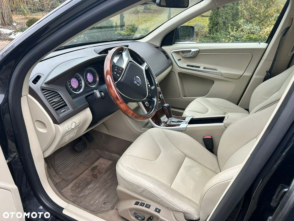 Volvo XC 60 - 31
