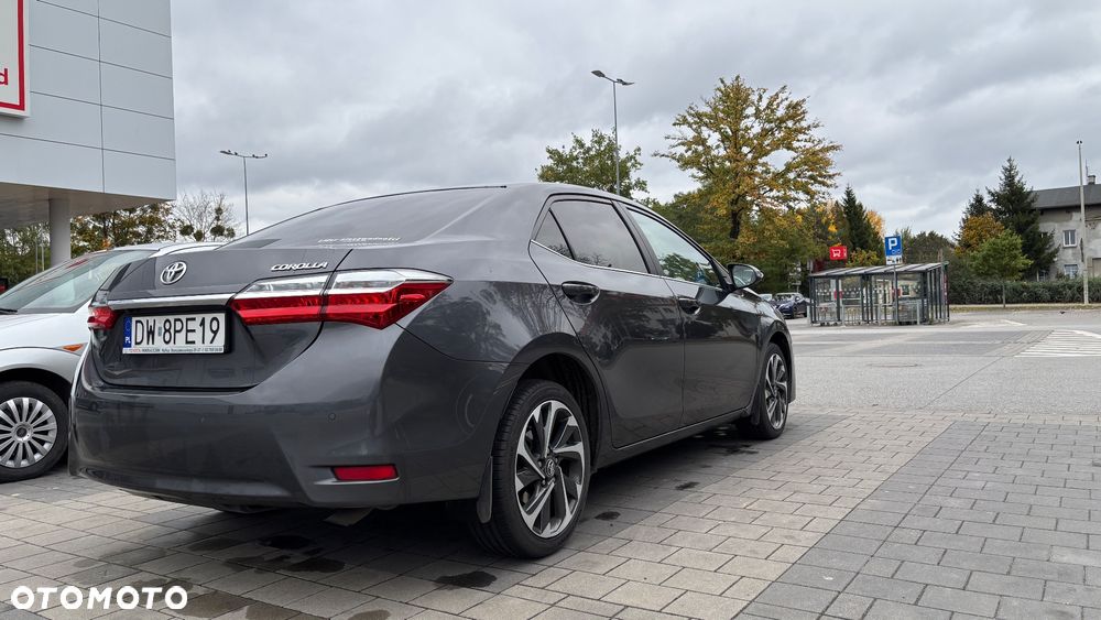 Toyota Corolla 1.6 Prestige - 8