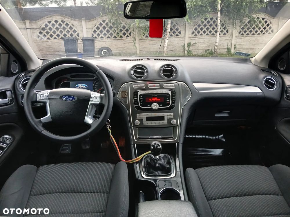 Ford Mondeo 2.0 TDCi Titanium - 5
