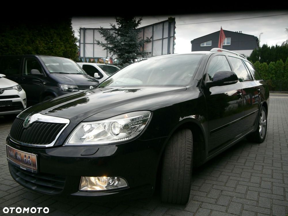 Skoda Octavia 1.8 TSI Laurin & Klement - 15