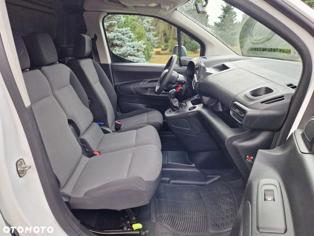 Citroën BERLINGO - 14