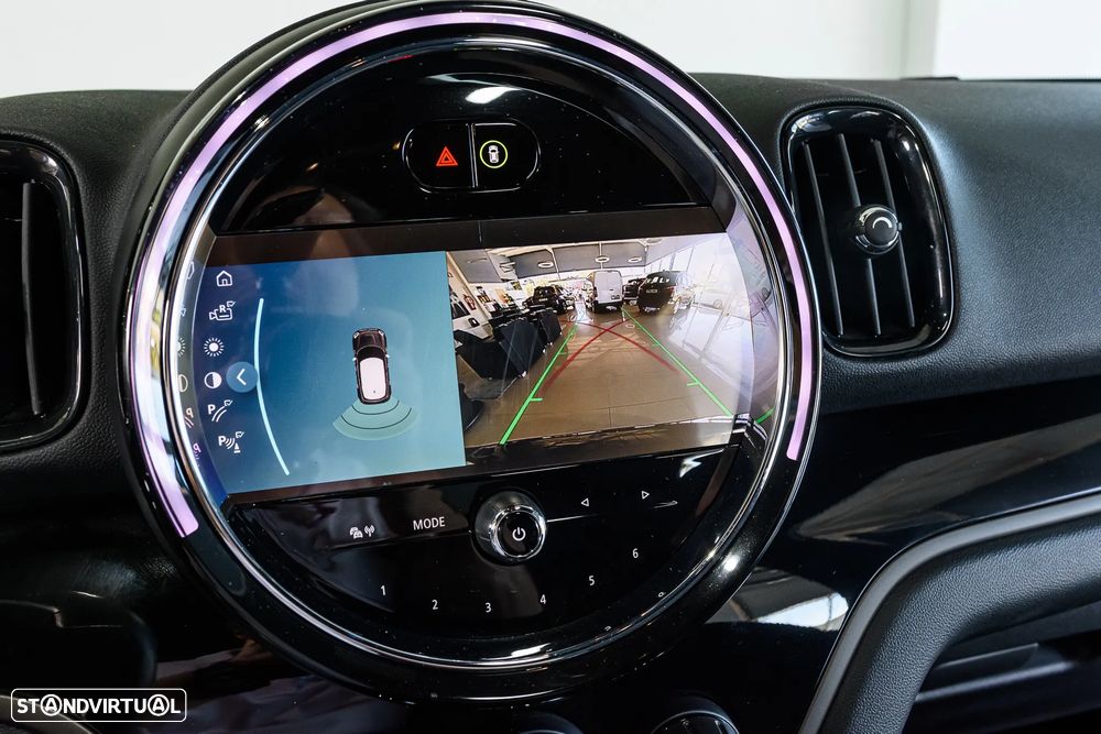 MINI Countryman Cooper SE ALL4 Auto - 27