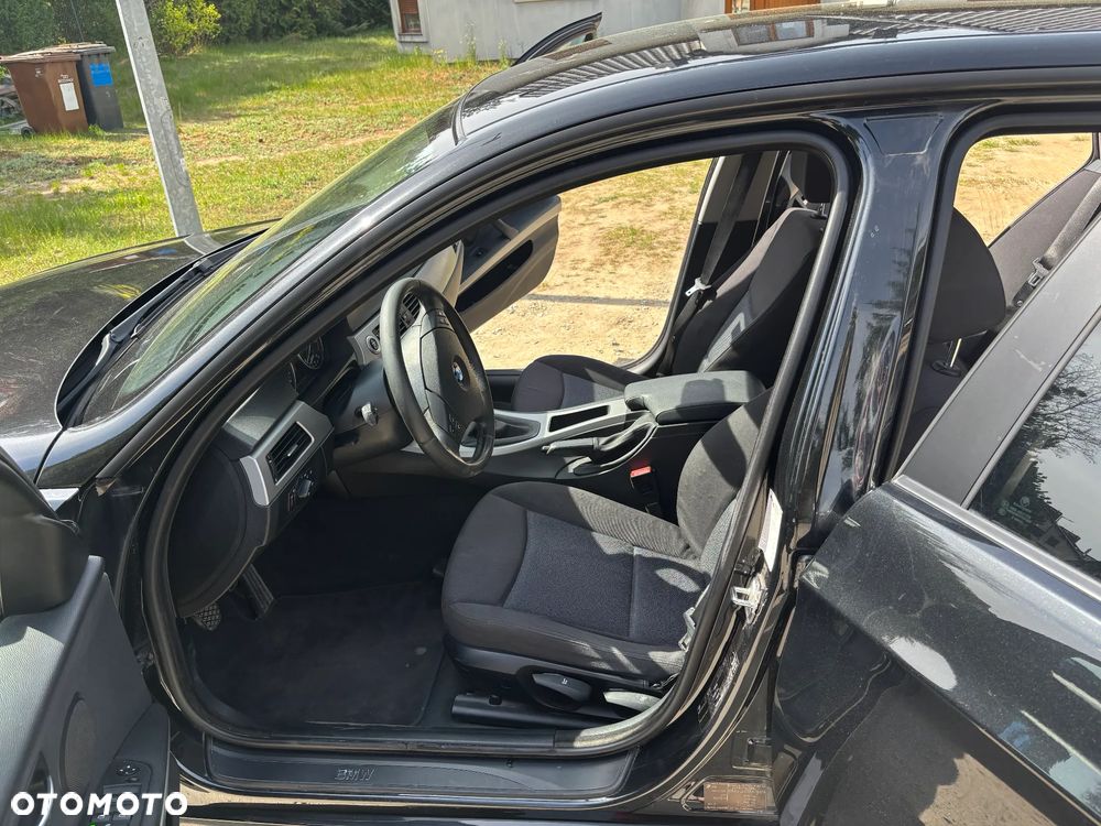 BMW Seria 3 320d - 8