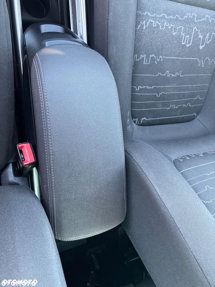 Opel Meriva - 18