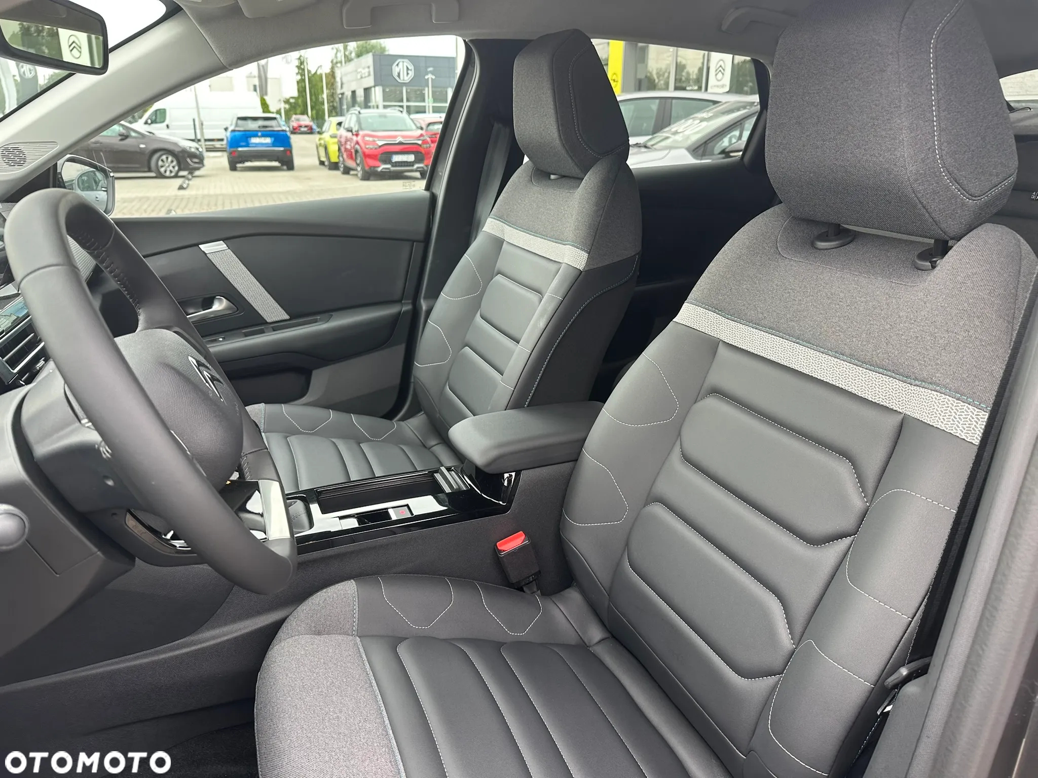 Citroën C4 1.2 PureTech Max S&S - 14
