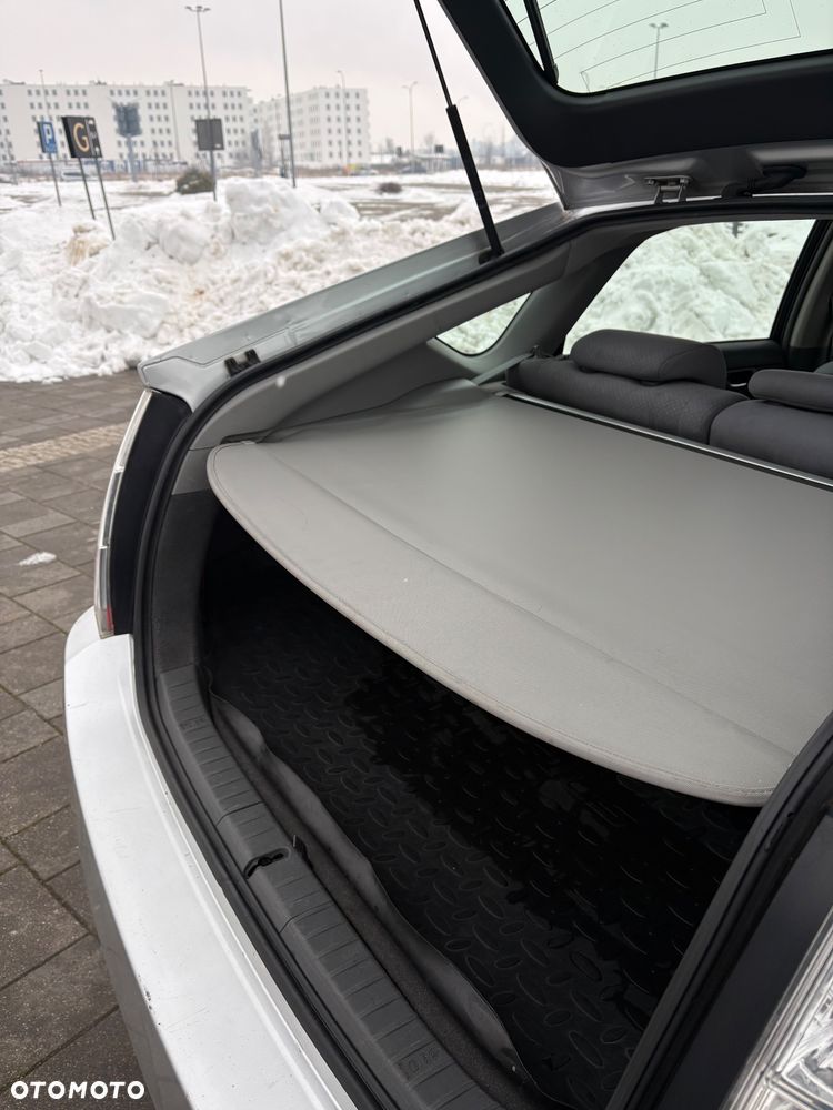 Toyota Prius 1.5 VVT-i Sol - 24