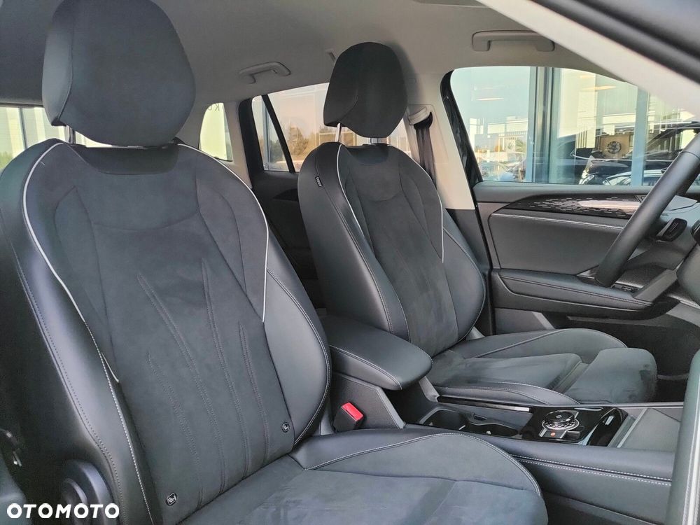 Volkswagen Tiguan - 18