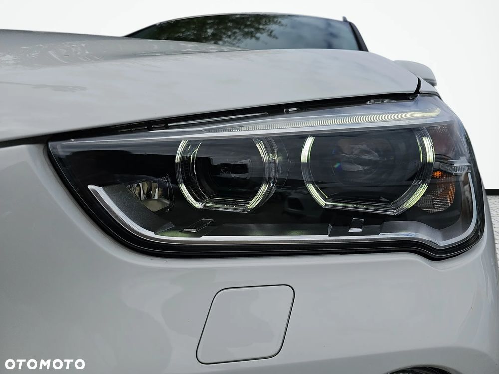BMW X1 xDrive20i xLine - 15
