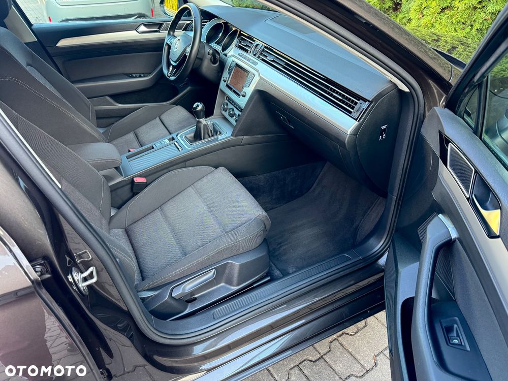 Volkswagen Passat 2.0 TDI (BlueMotion Technology) Comfortline - 5