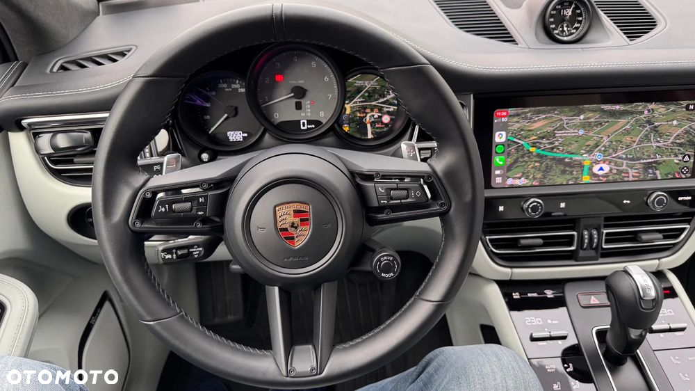 Porsche Macan S - 27