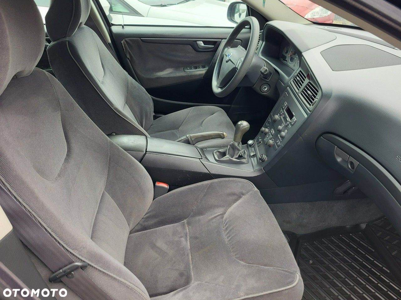 Volvo S60 2.0 T - 16