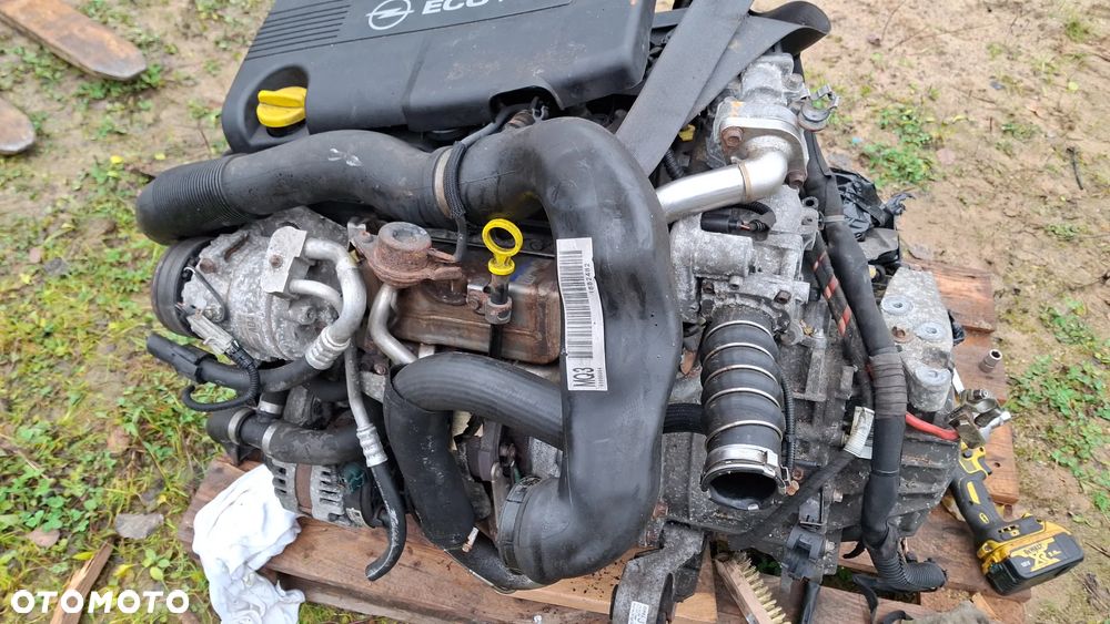 Silnik Opel Z17DTR z Niemiec