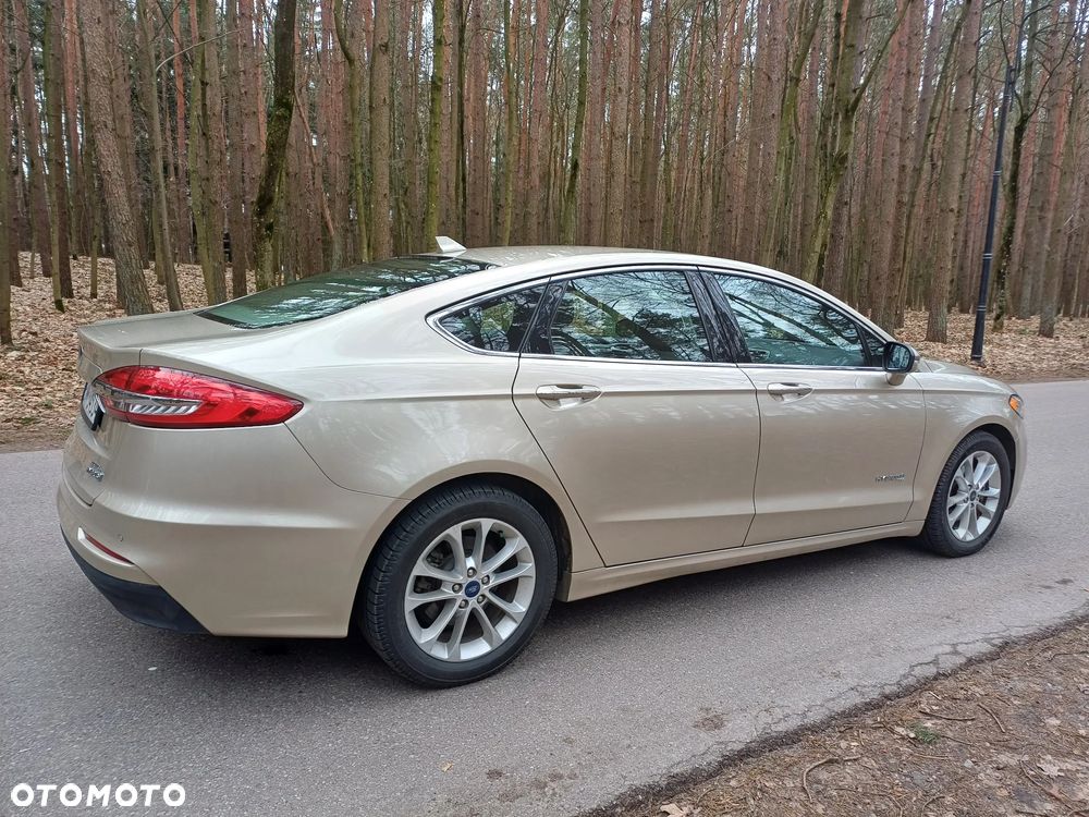 Ford Mondeo - 8