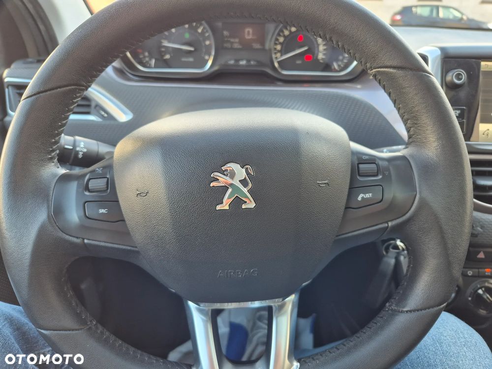 Peugeot 2008 1.4 HDi Access - 9