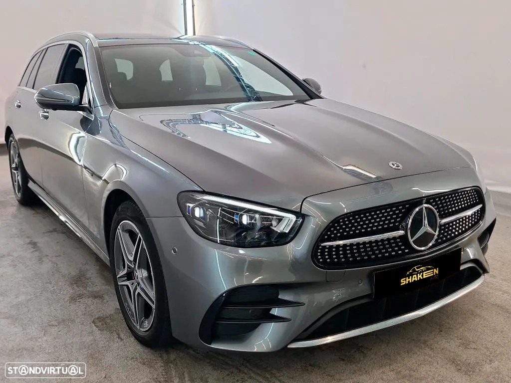 Mercedes-Benz E 300 e AMG Line - 3