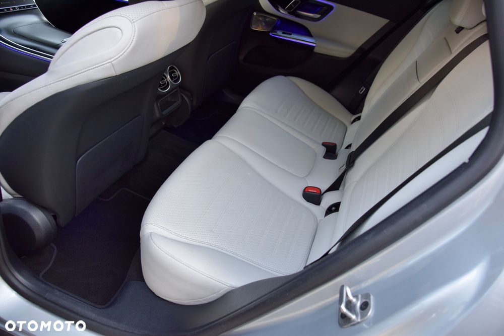 Mercedes-Benz GLC 220 d mHEV 4-Matic AMG Line - 19