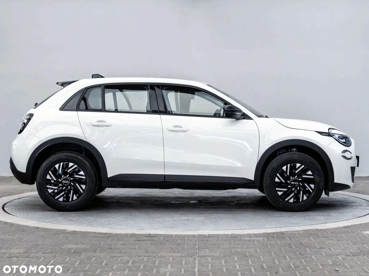 Fiat 600 1.2 Turbo Hybrid eDCT - 7