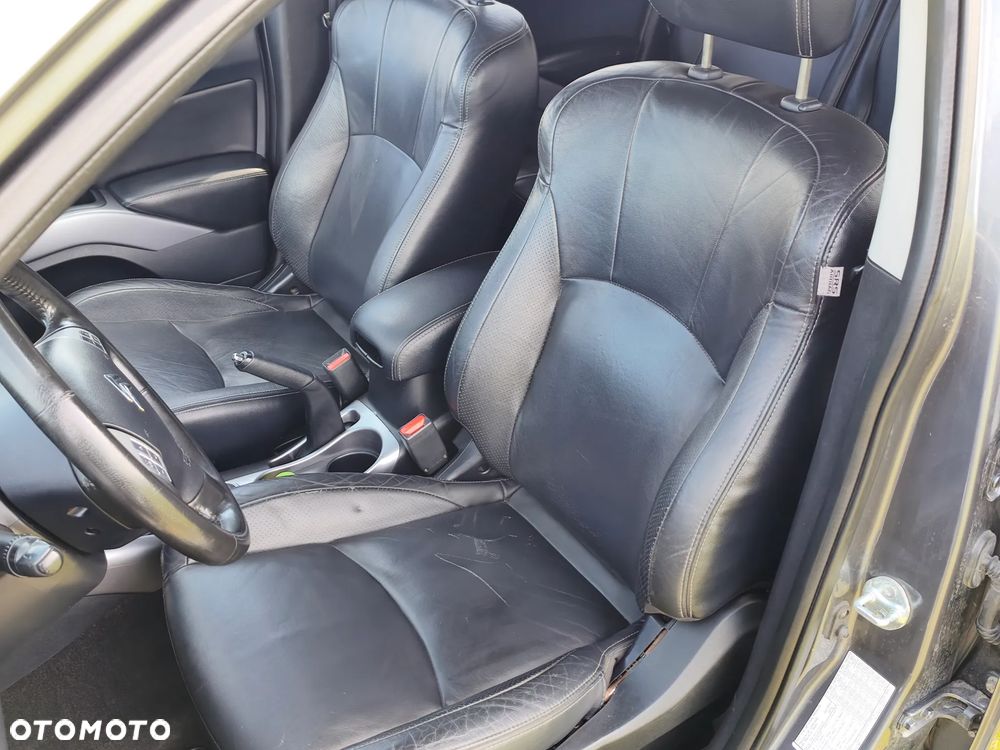 Citroën C-Crosser 2.2 HDi Exclusive - 22