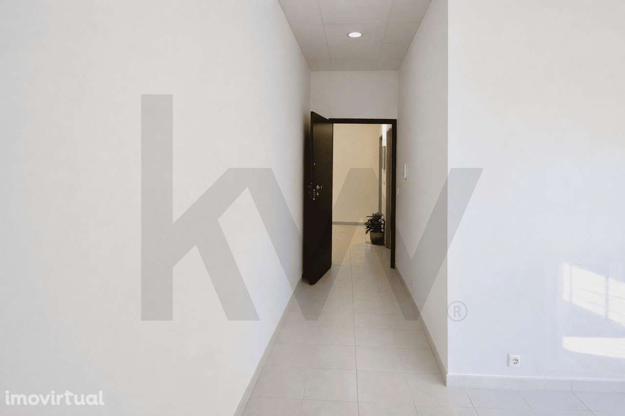 Escritório para Arrendamento – Localização Premium em S. Domingos de B - Grande imagem: 4/11