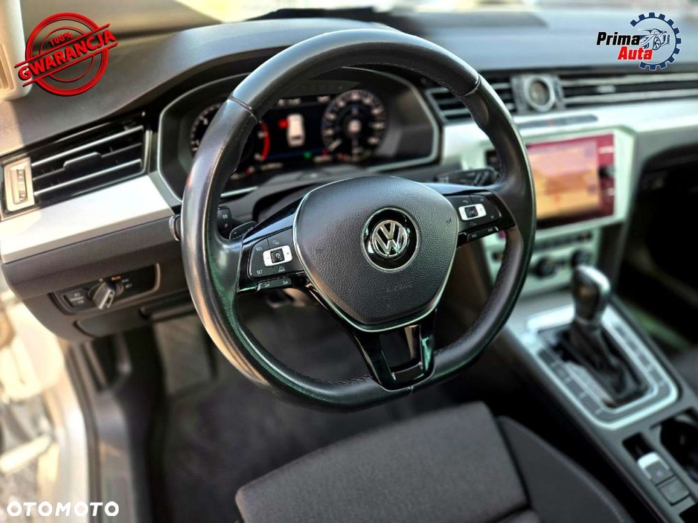 Volkswagen Passat - 26