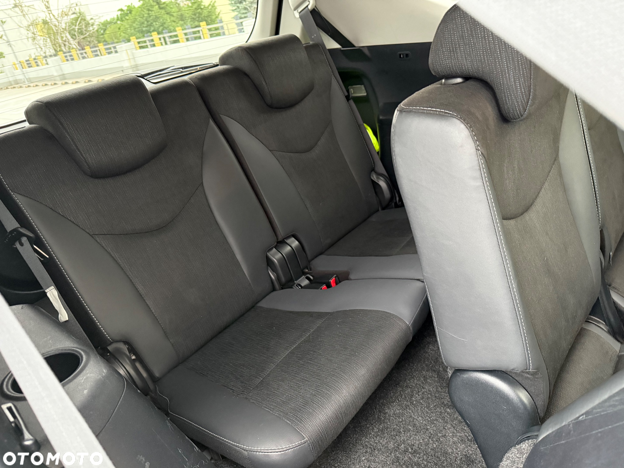 Toyota Prius+ Hybrid 135 Comfort - 25