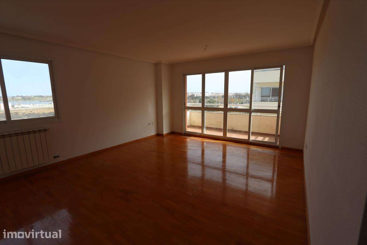 Apartamento em Moita, Alhos Vedros - Grande imagem: 2/15