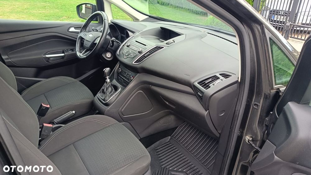 Ford Grand C-MAX - 6