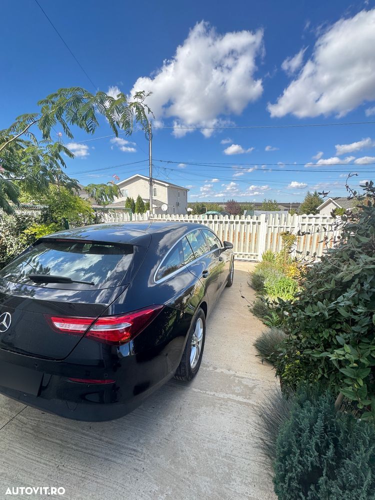 Mercedes-Benz CLA 180 d Shooting Brake - 3