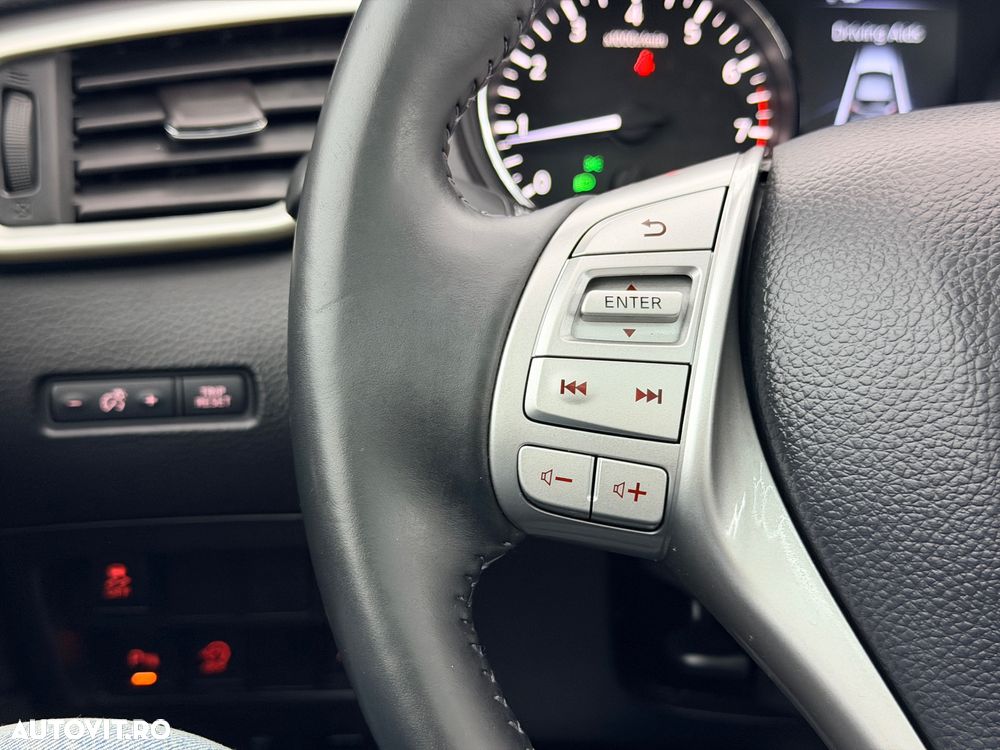 Nissan Qashqai 1.2 DIG-T Start/Stop Tekna - 32