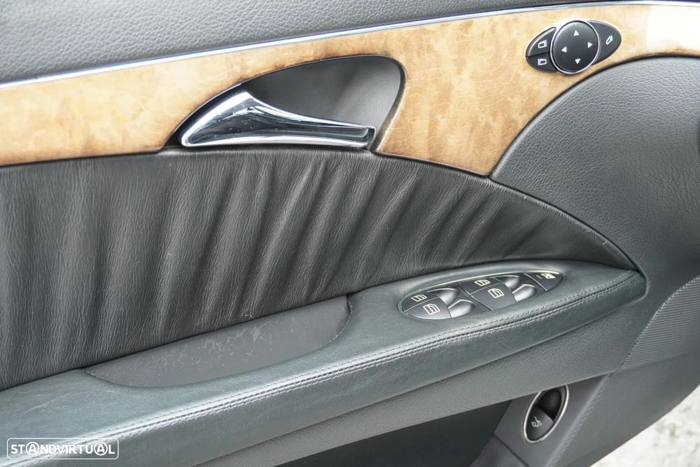 Mercedes-Benz E 220 CDI Avantgarde Aut. - 9